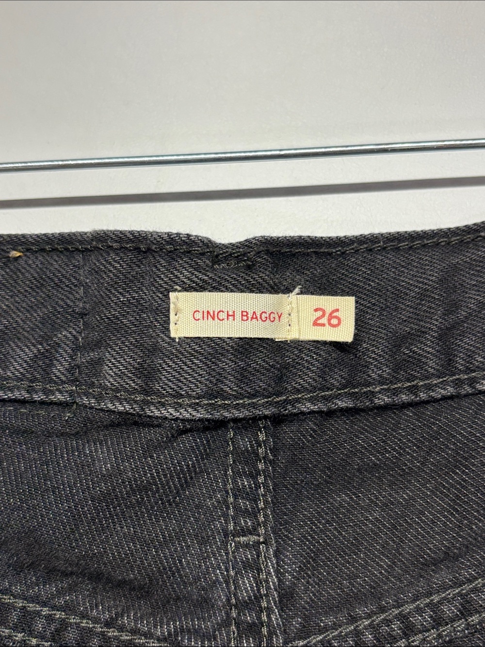 ✨Levi's Cinch Baggy Women's Jeans Size 26 - Picture 9 of 15